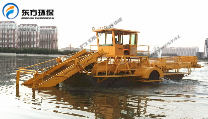 遼寧朝陽市凌河管理局購買的DFGC─150 型水草收割船【視頻】